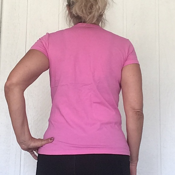 POLO RALPH LAUREN PINK VEE NECK POLO PONY T SHIRT MEDIUM - Picture 4 of 11